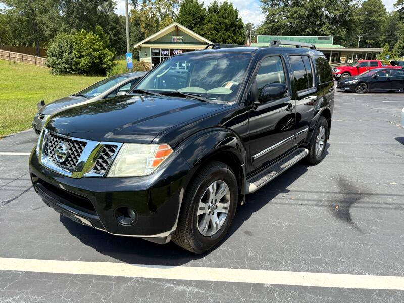 2012 Nissan Pathfinder LE 2WD