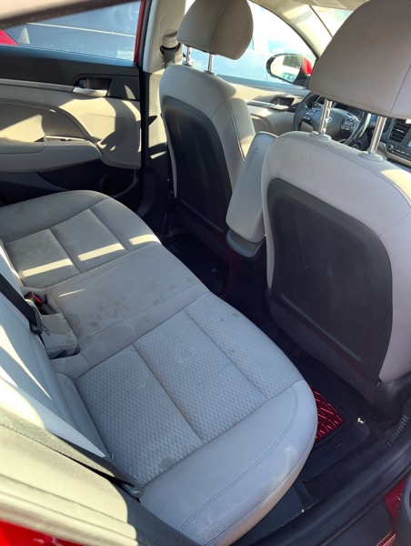 Hyundai Elantra Limited 2019