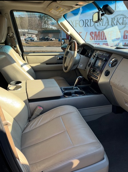 Ford Expedition EL Limited 2WD 2010