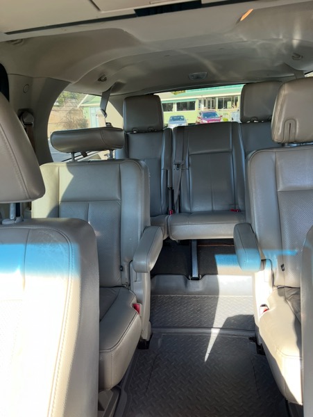 Ford Expedition EL Limited 2WD 2010