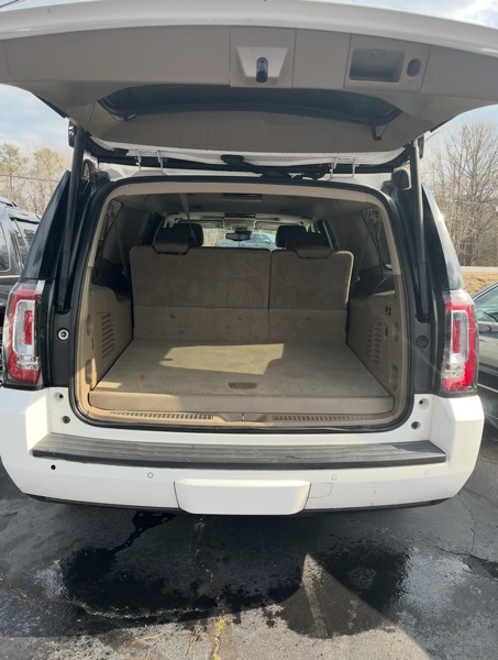 GMC Yukon XL SLT 1/2 Ton 2WD 2015