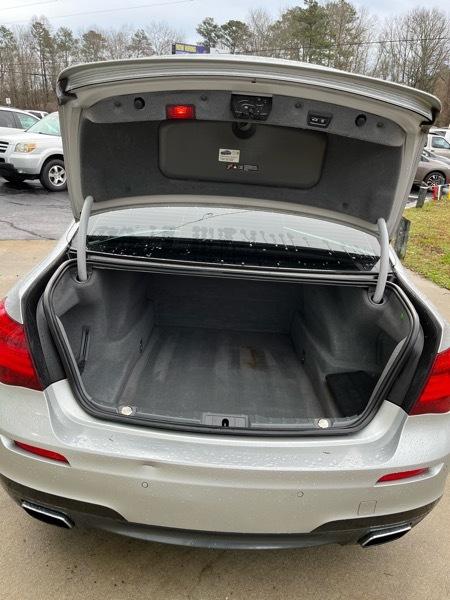 BMW 7-Series 750Li 2014