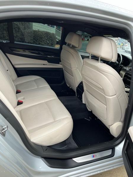 BMW 7-Series 750Li 2014