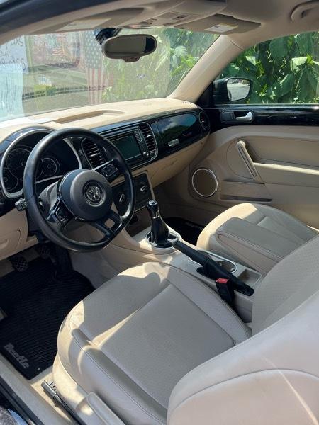 Volkswagen Beetle 1.8T SE 5M 2016
