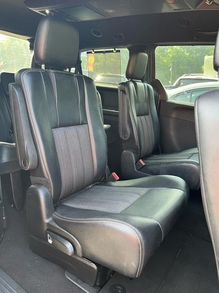 Chrysler Town & Country S 2015