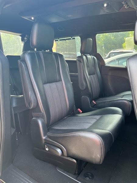 Chrysler Town & Country S 2015