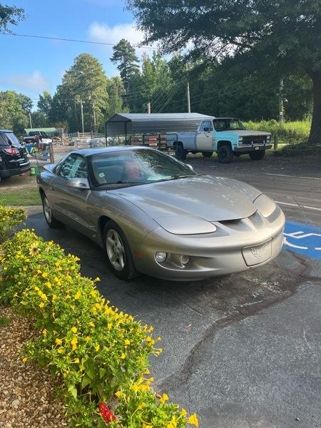 Pontiac Firebird  2000