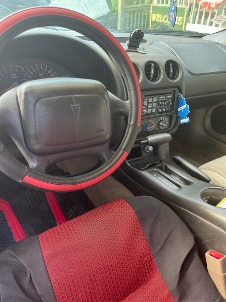Pontiac Firebird  2000
