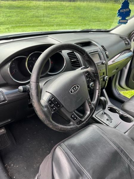 Kia Sorento EX 2WD 2012