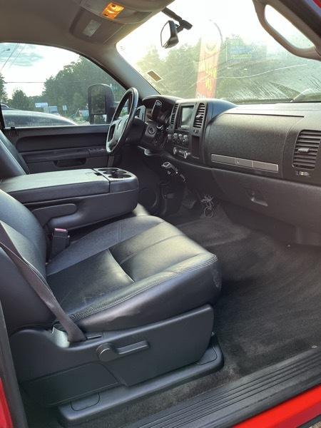Chevrolet Silverado 1500 LT Crew Cab 4WD 2011