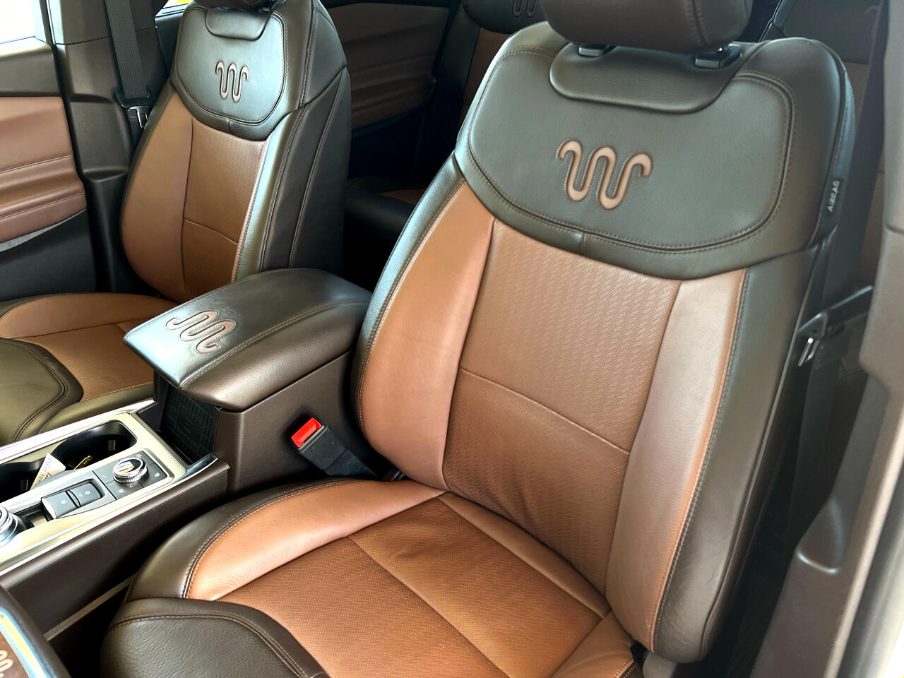 2023 Ford Explorer King Ranch AWD