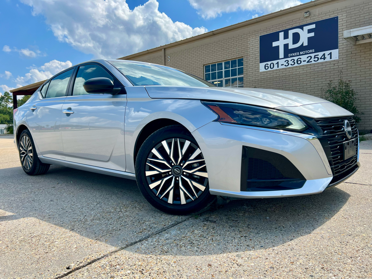 2024 Nissan Altima 2.5 SV