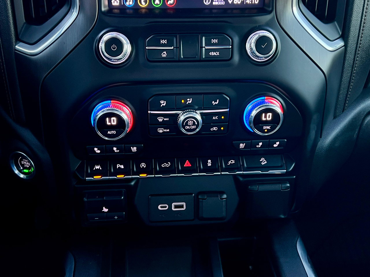 GMC Sierra 1500 AT4 Crew Cab 4WD SWB 2020