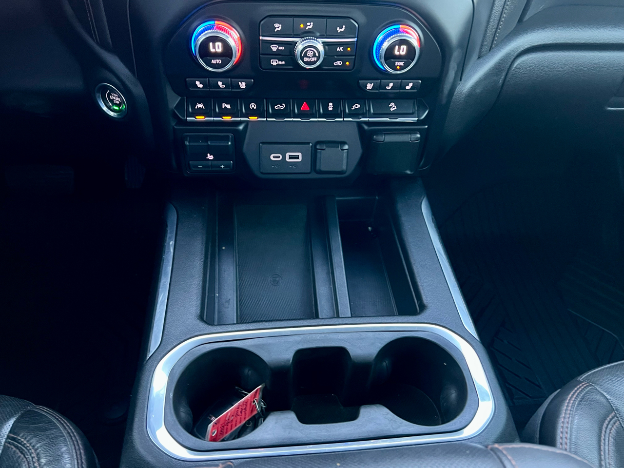 GMC Sierra 1500 AT4 Crew Cab 4WD SWB 2020