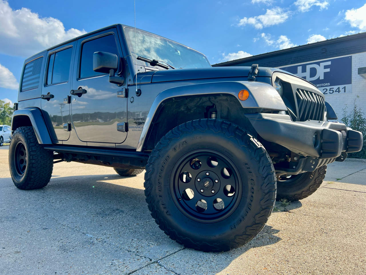 2017 Jeep Wrangler Unlimited Sahara 4WD