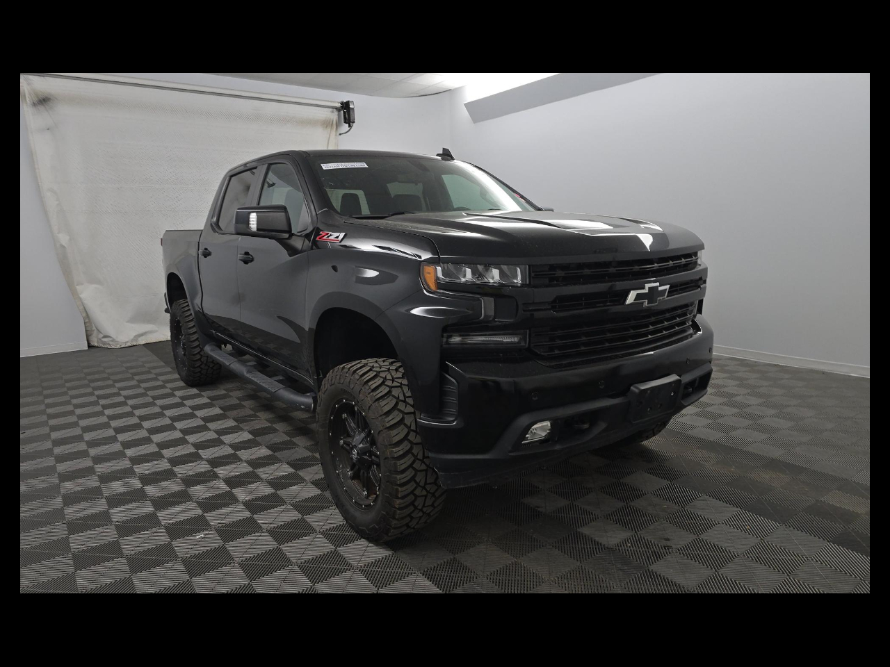 2019 Chevrolet Silverado 1500 RST CREW CAB SHORT BED 4WD CUSTOM LIFTED