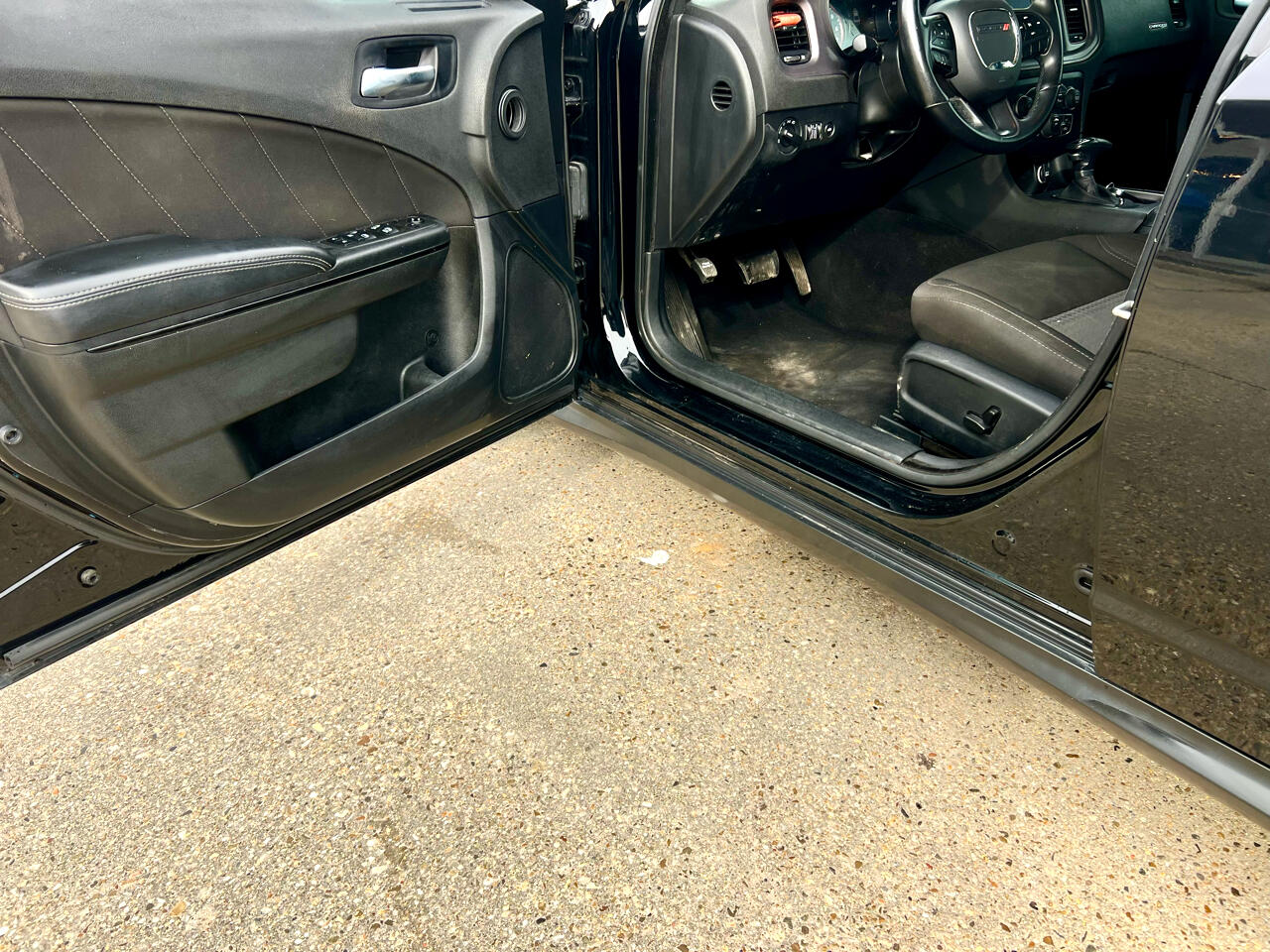 Dodge Charger SXT RWD 2023