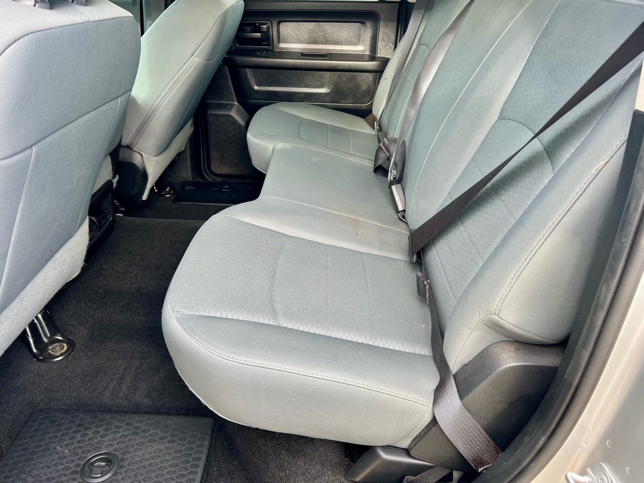 RAM 2500 4WD Crew Cab 149" Tradesman 2016