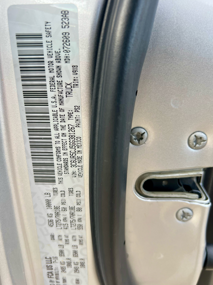 RAM 2500 4WD Crew Cab 149" Tradesman 2016