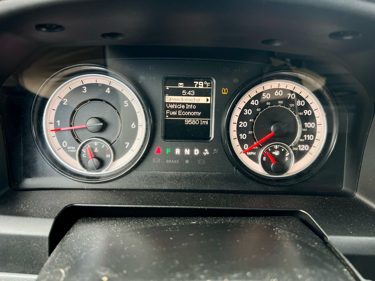 RAM 2500 4WD Crew Cab 149" Tradesman 2016