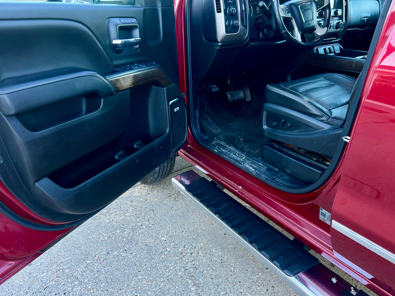 GMC Sierra 3500HD 4WD Crew Cab 167.7" Denali 2018