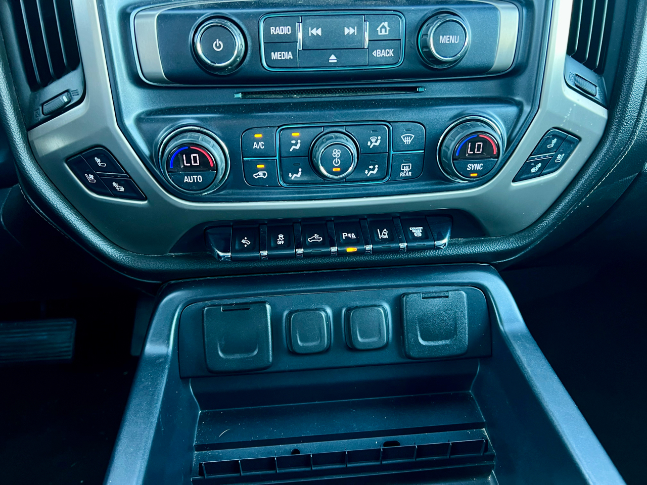 GMC Sierra 3500HD 4WD Crew Cab 167.7" Denali 2018