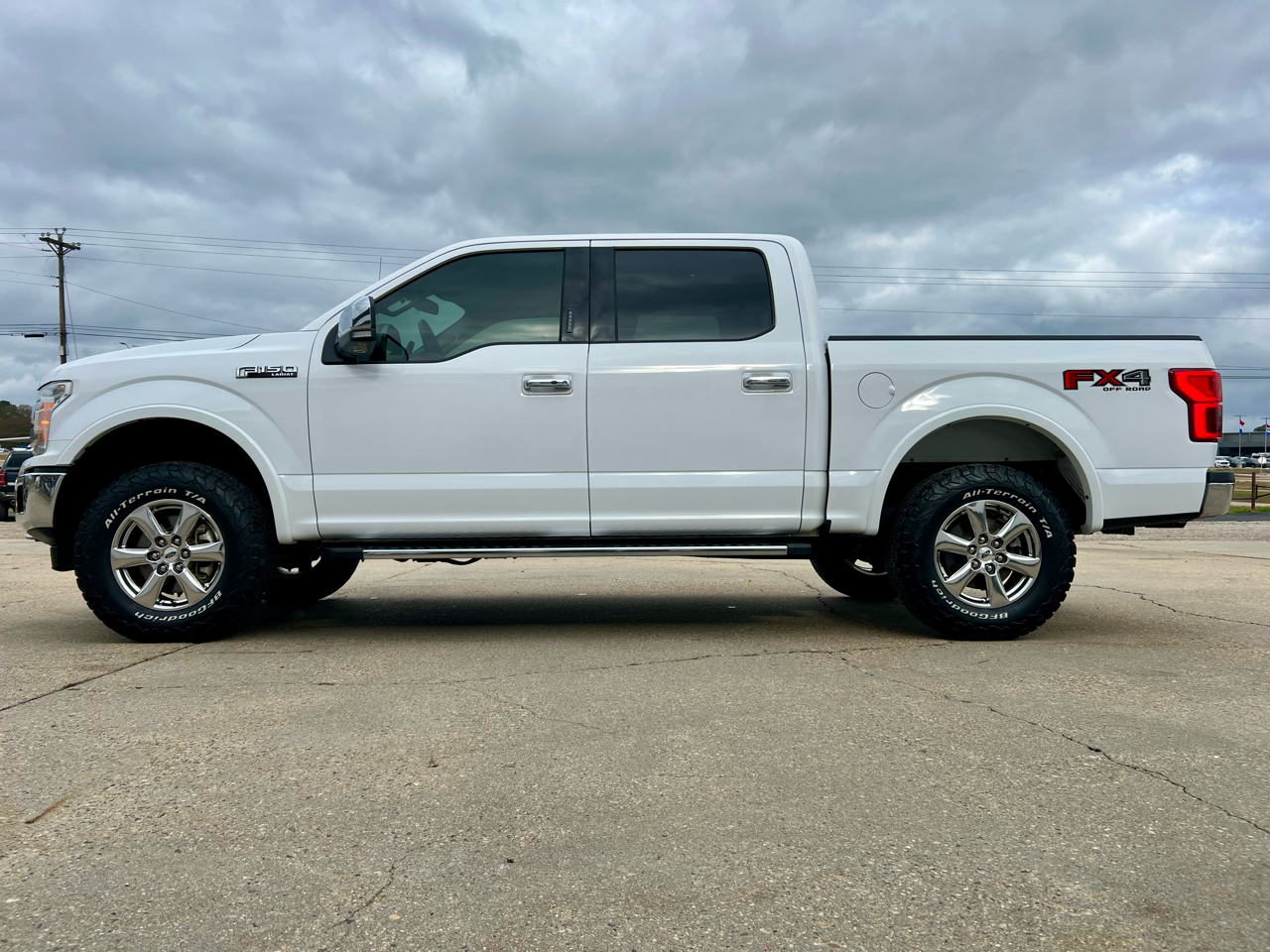 Ford F-150 Lariat SuperCrew 4WD 2018