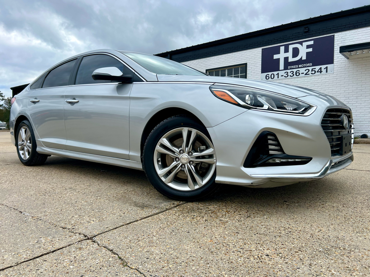 2018 Hyundai Sonata SEL's photo