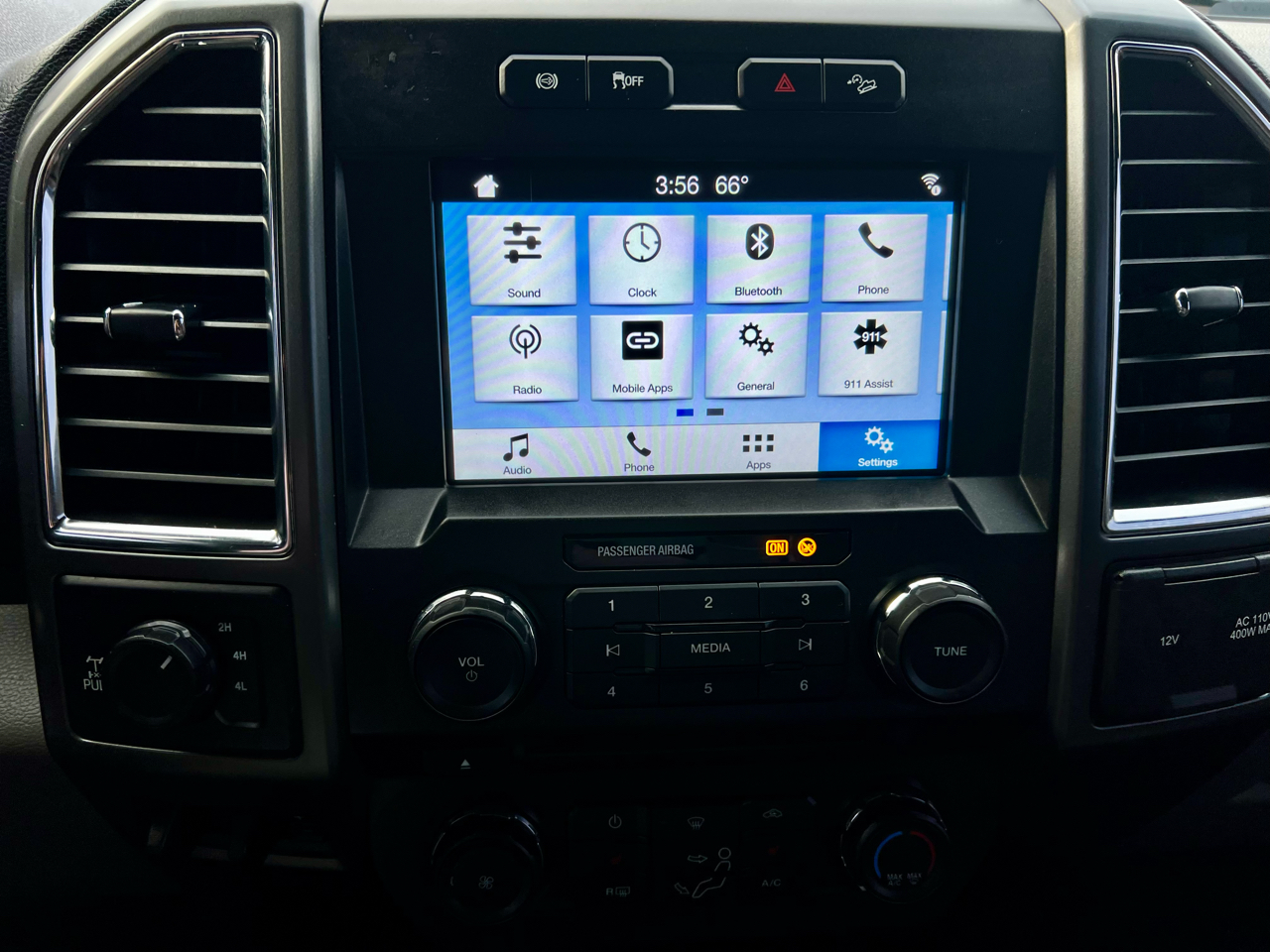 Ford Super Duty F-250 SRW XLT 4WD Crew Cab 6.75' Box 2017