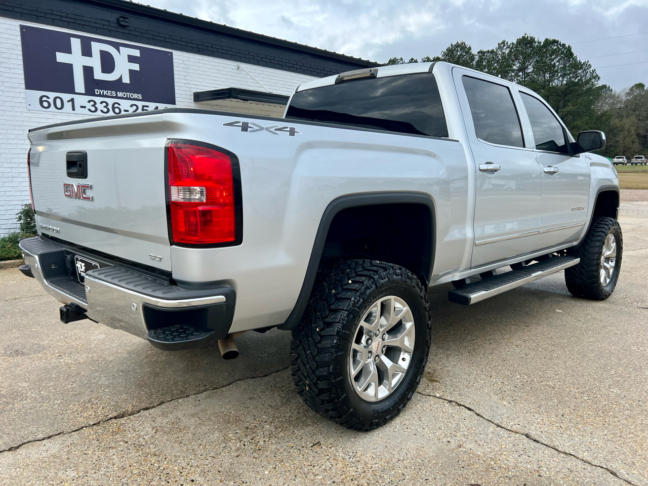 GMC Sierra 1500  2015
