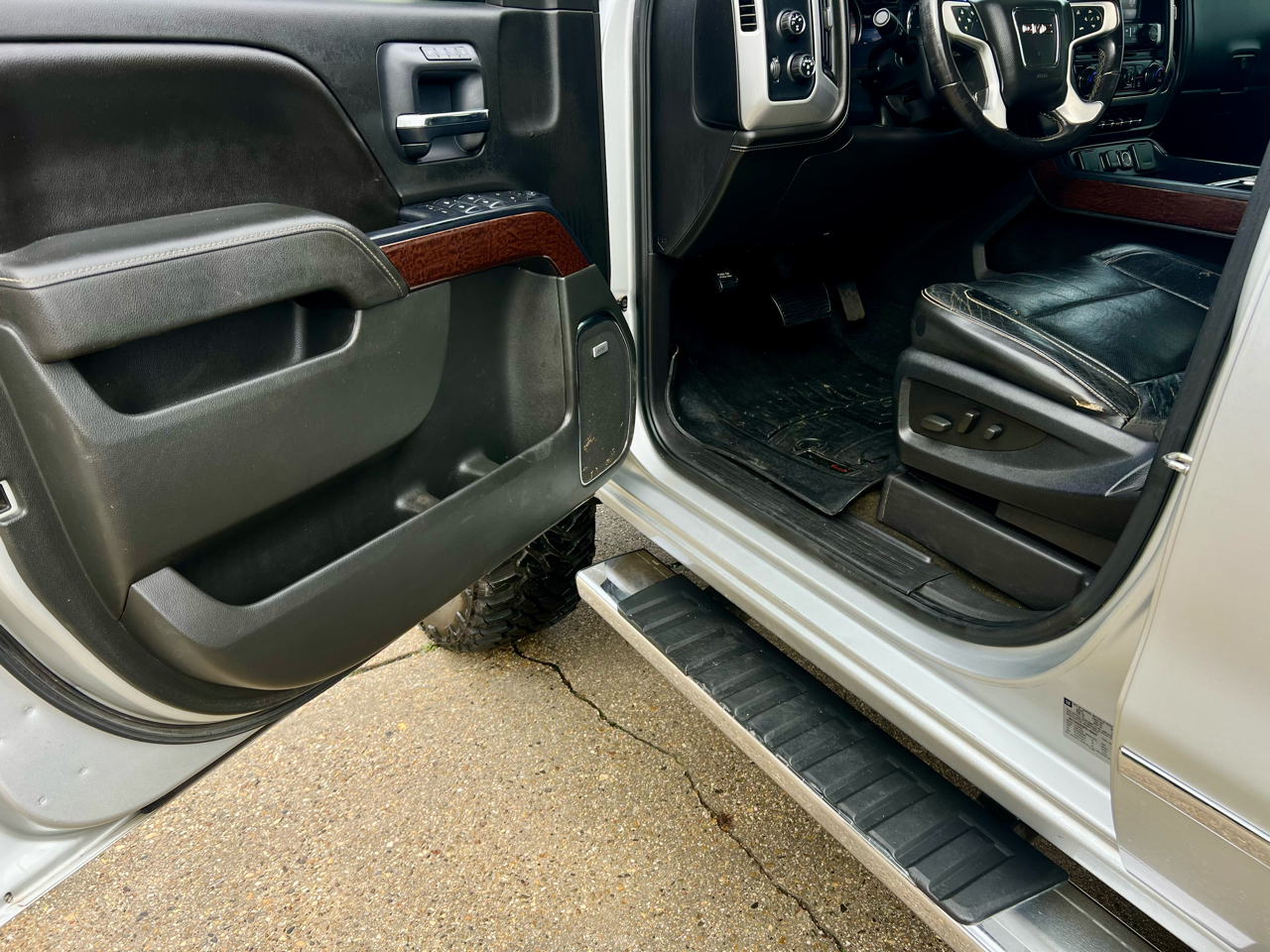 GMC Sierra 1500  2015