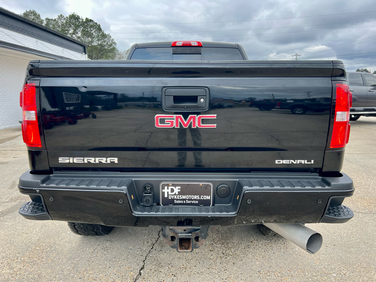 GMC Sierra 2500HD 4WD Crew Cab 153.7" Denali 2018