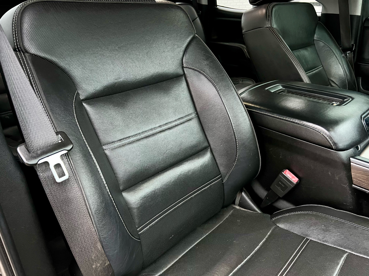 GMC Sierra 2500HD 4WD Crew Cab 153.7" Denali 2018