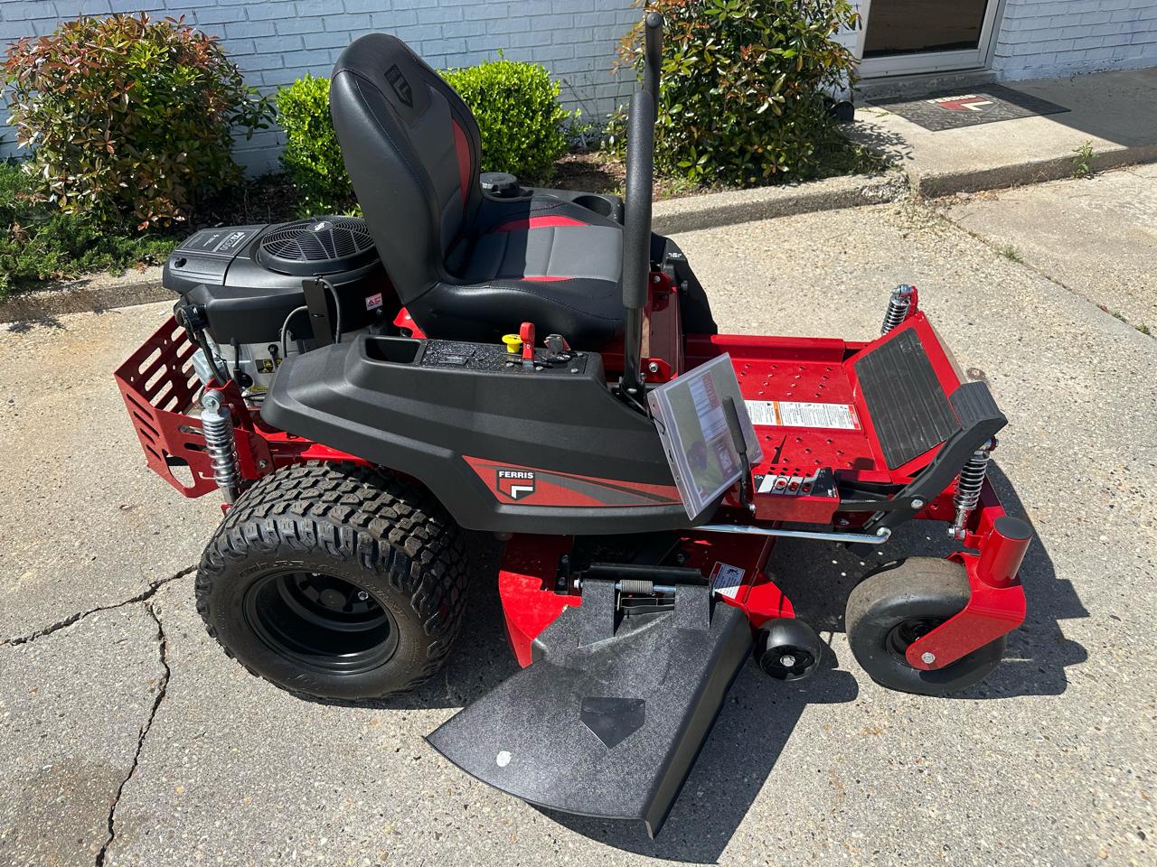 Ferris Mowers Zero Turn  2026