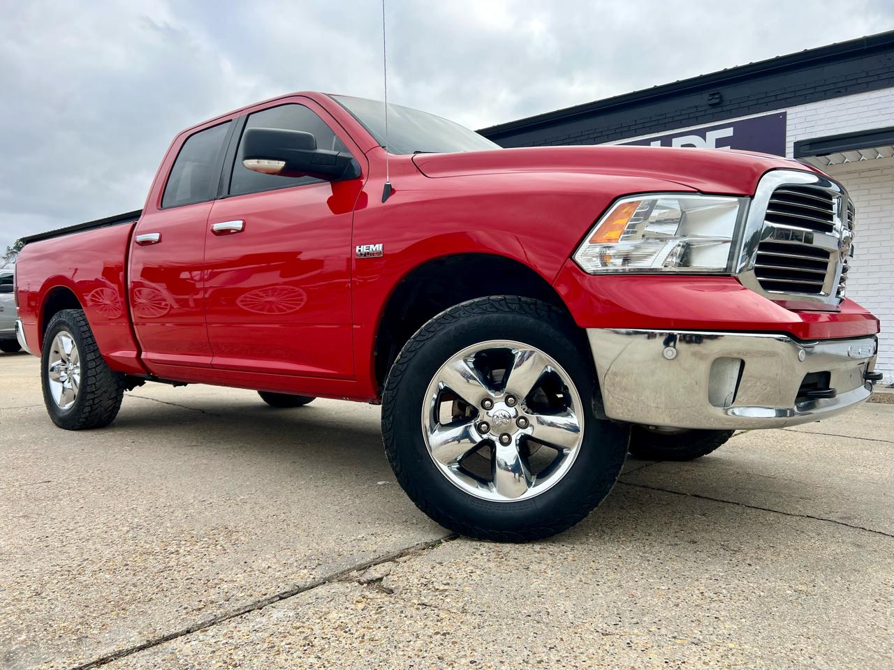 2017 RAM 1500 Lone Star Quad Cab RWD