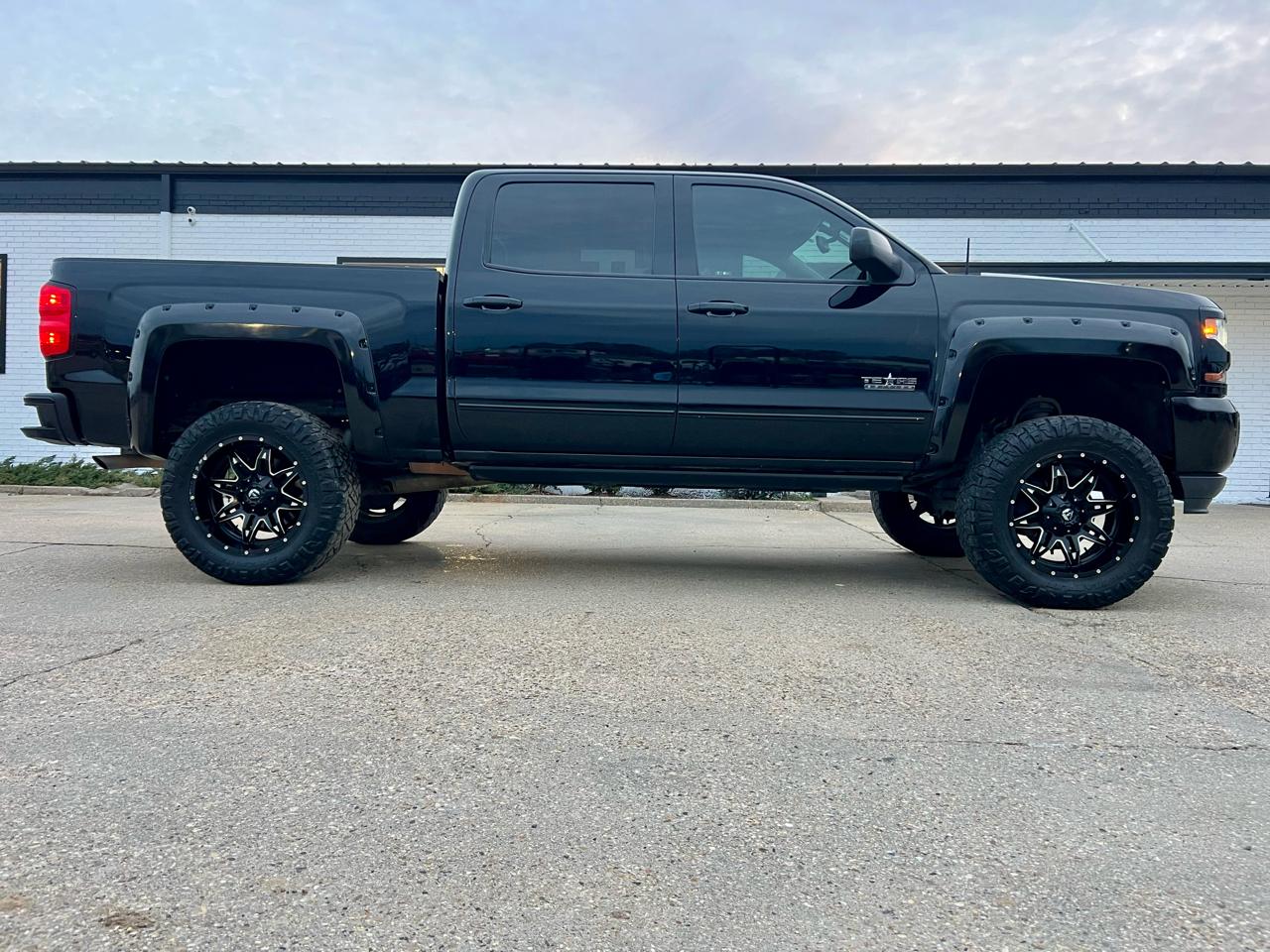 Chevrolet Silverado 1500  2018