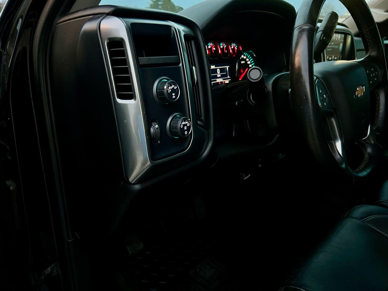 Chevrolet Silverado 1500  2018