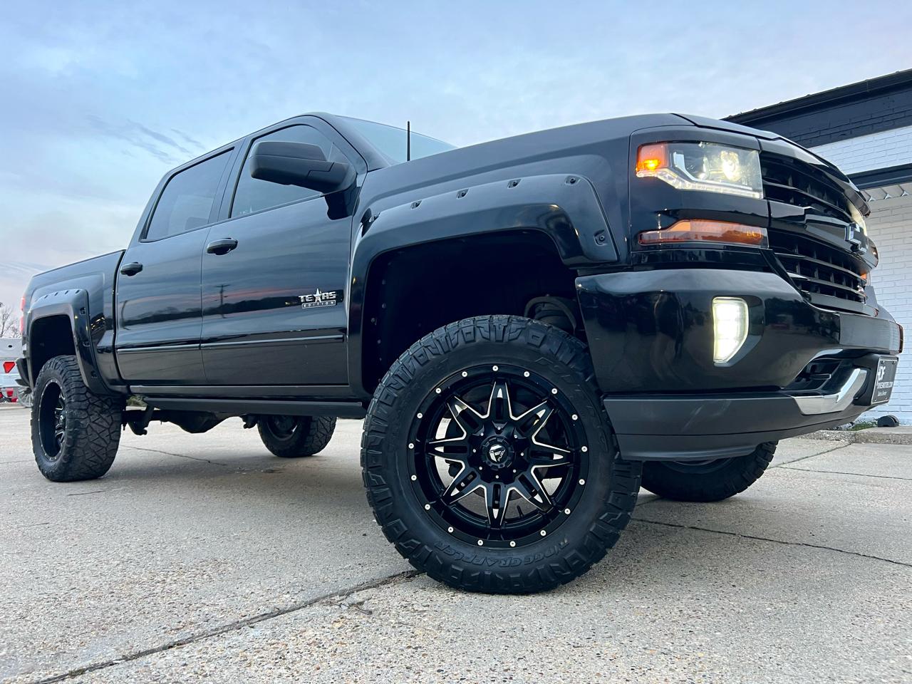 Chevrolet Silverado 1500  2018