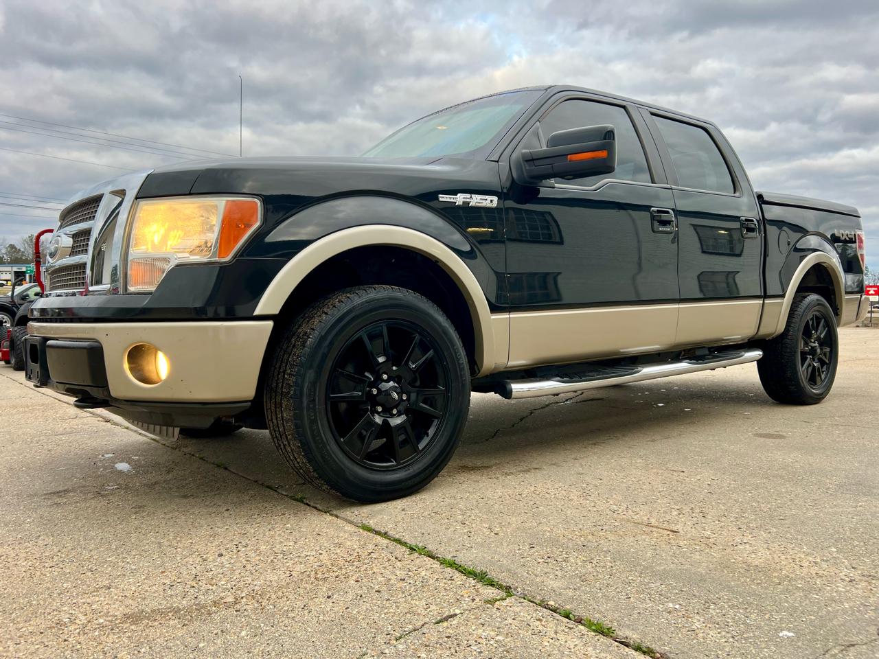 Ford F-150 4WD SuperCrew 145" Lariat 2010