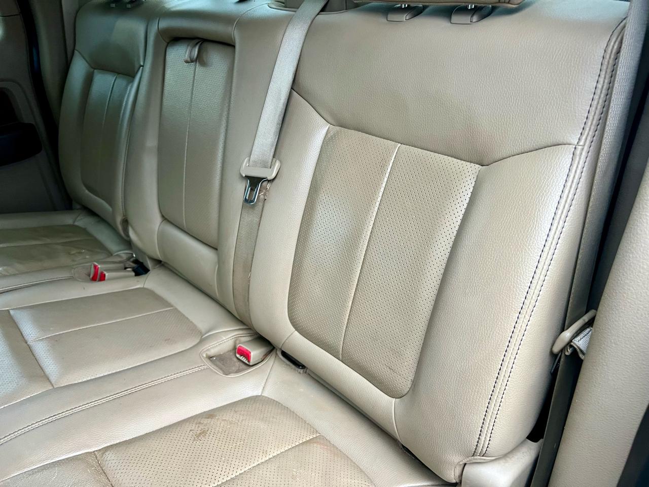 Ford F-150 4WD SuperCrew 145" Lariat 2010