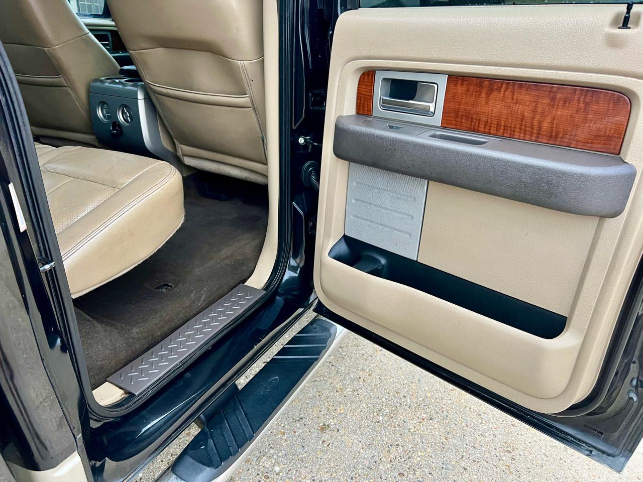 Ford F-150 4WD SuperCrew 145" Lariat 2010