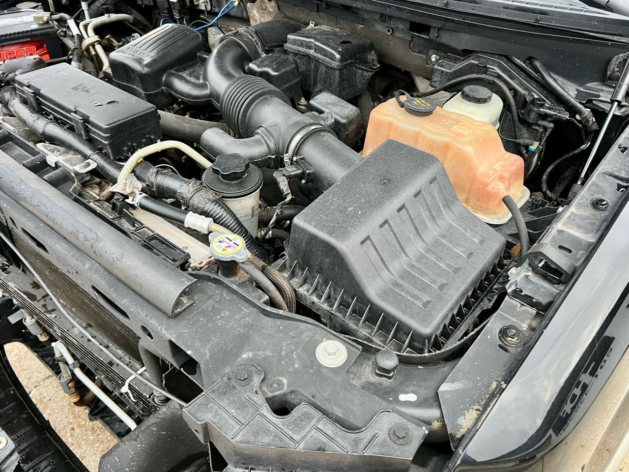 Ford F-150 4WD SuperCrew 145" Lariat 2010