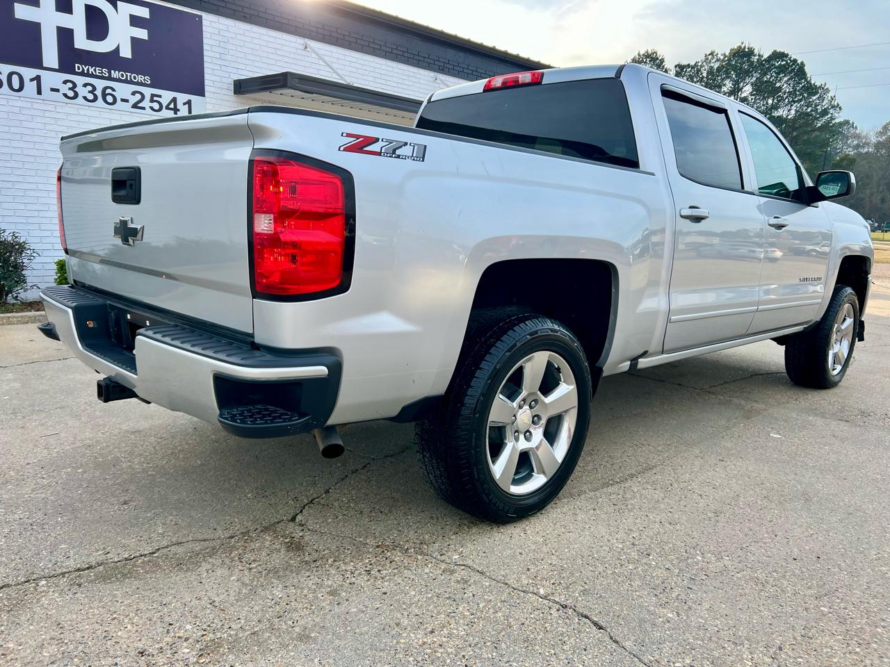 Chevrolet Silverado 1500  2018