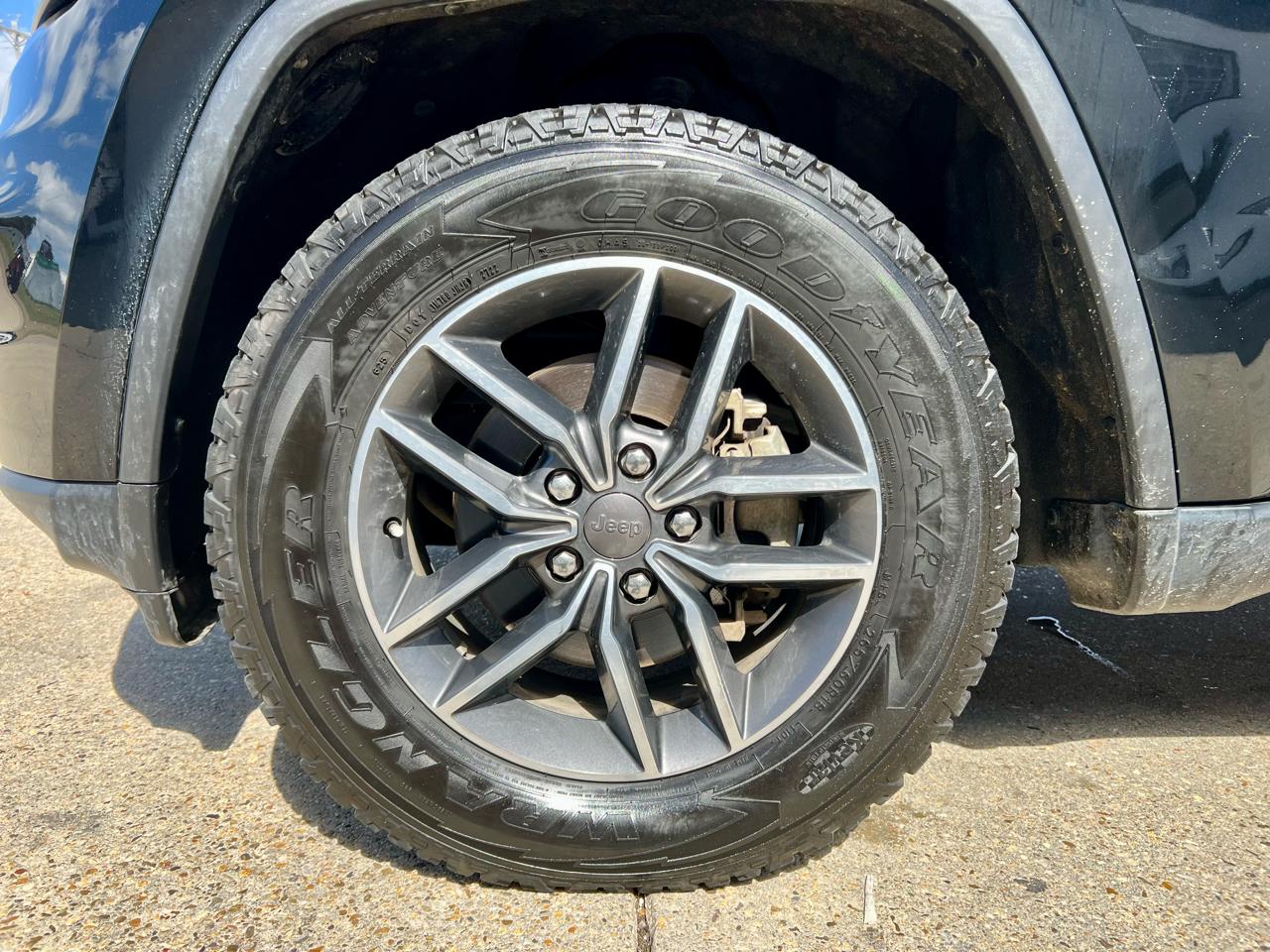 Jeep Grand Cherokee Laredo E 4x4 2019