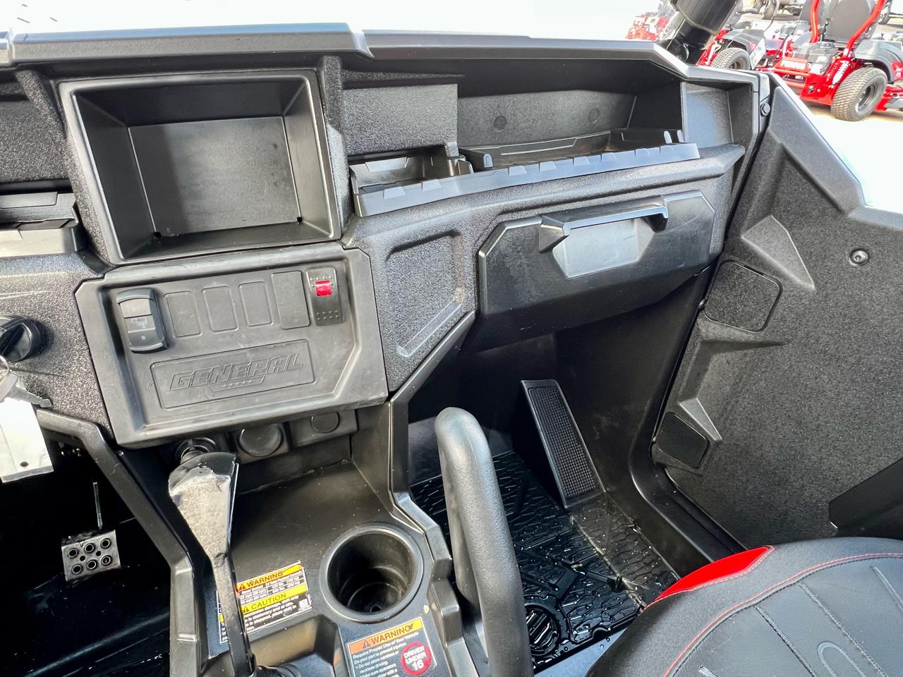 Polaris General 4 1000 EPS  2018