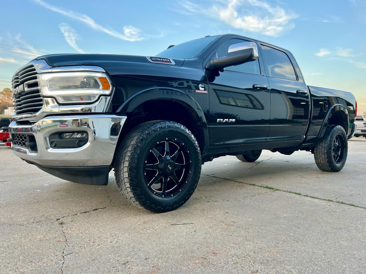 RAM 2500 Laramie 4x4 Crew Cab 6'4" Box 2021