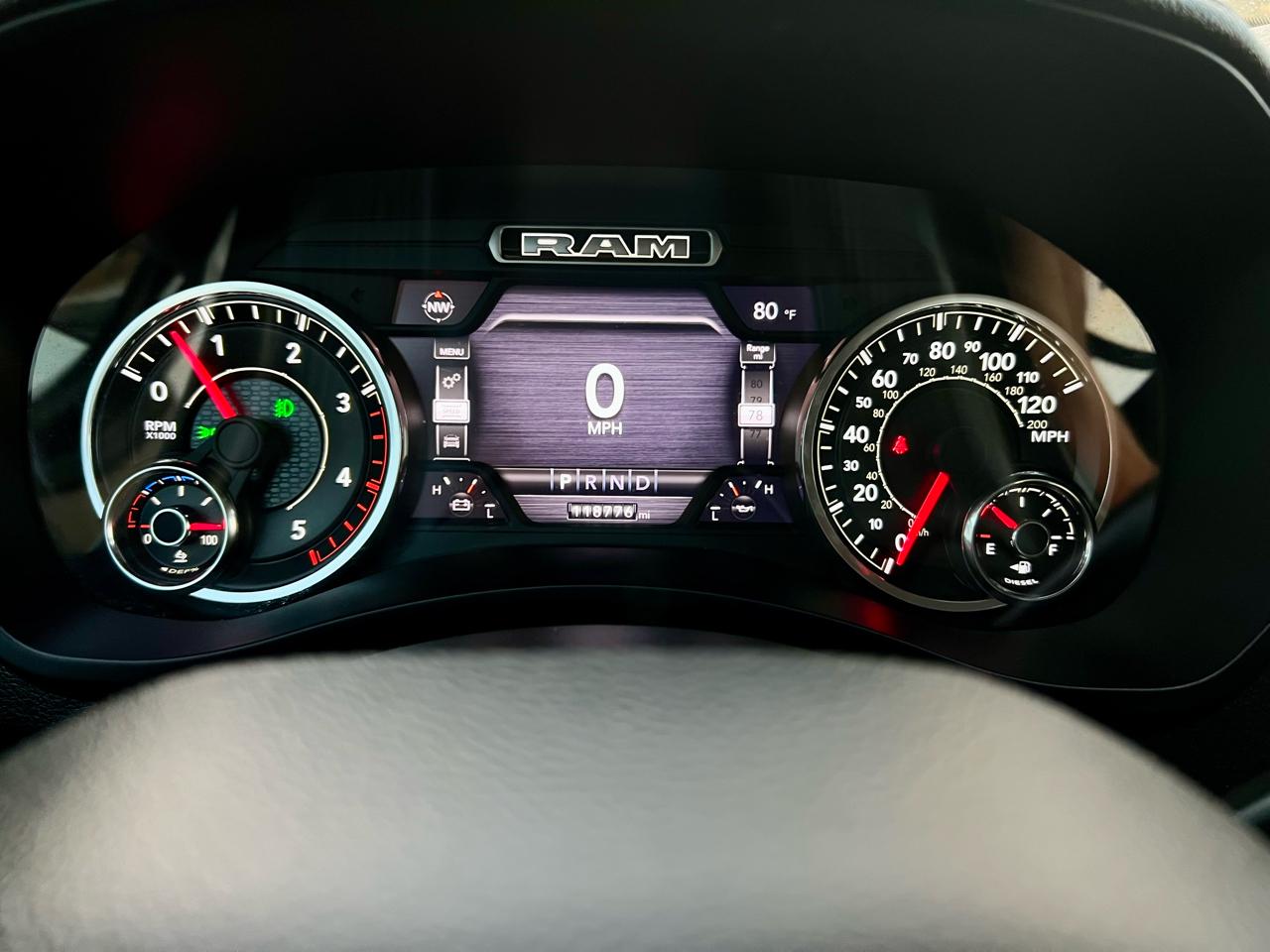 RAM 2500 Laramie 4x4 Crew Cab 6'4" Box 2021