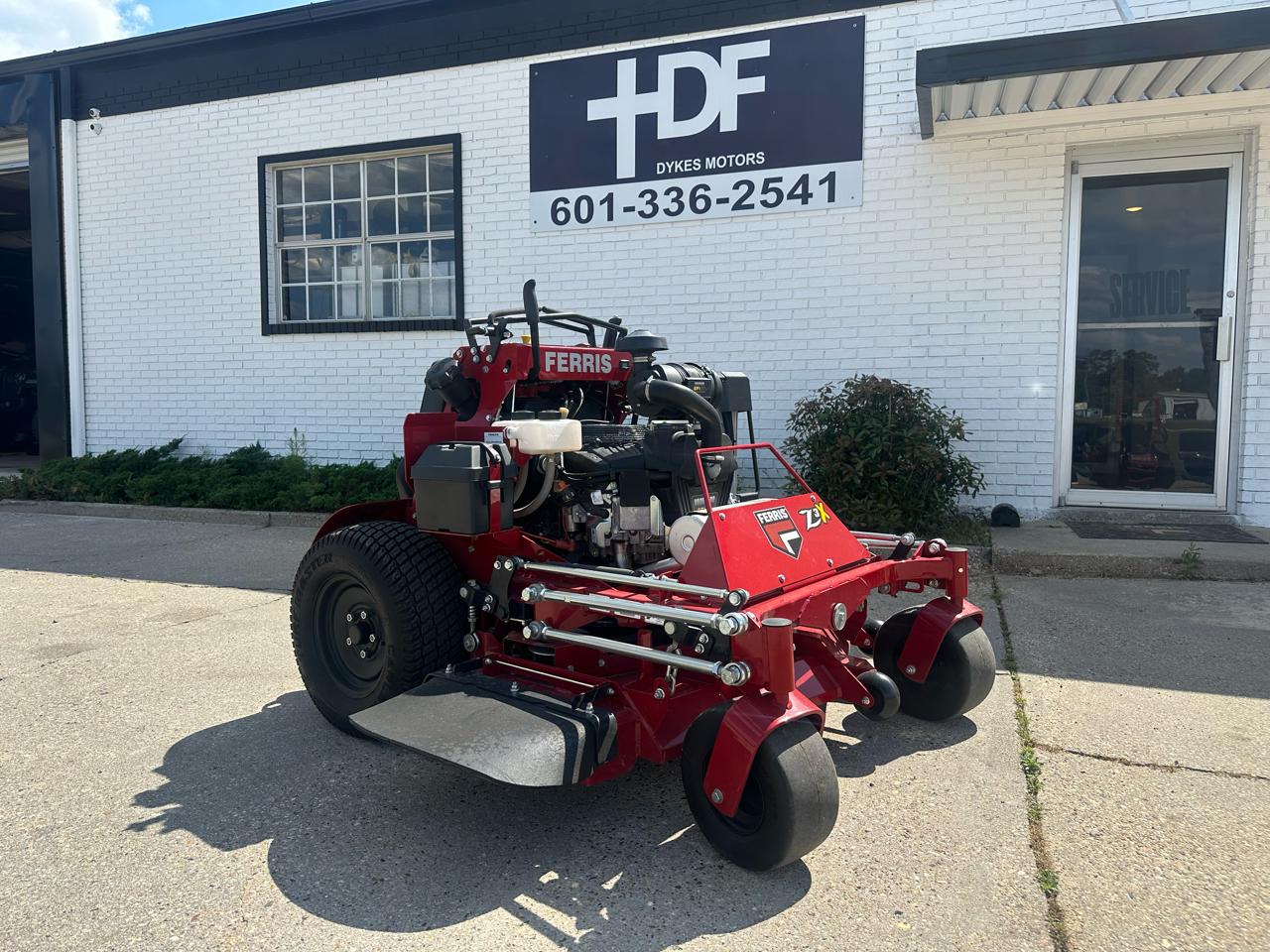 2025 Ferris Mowers Stand On SRS Z3 52" Vanguard 37HP