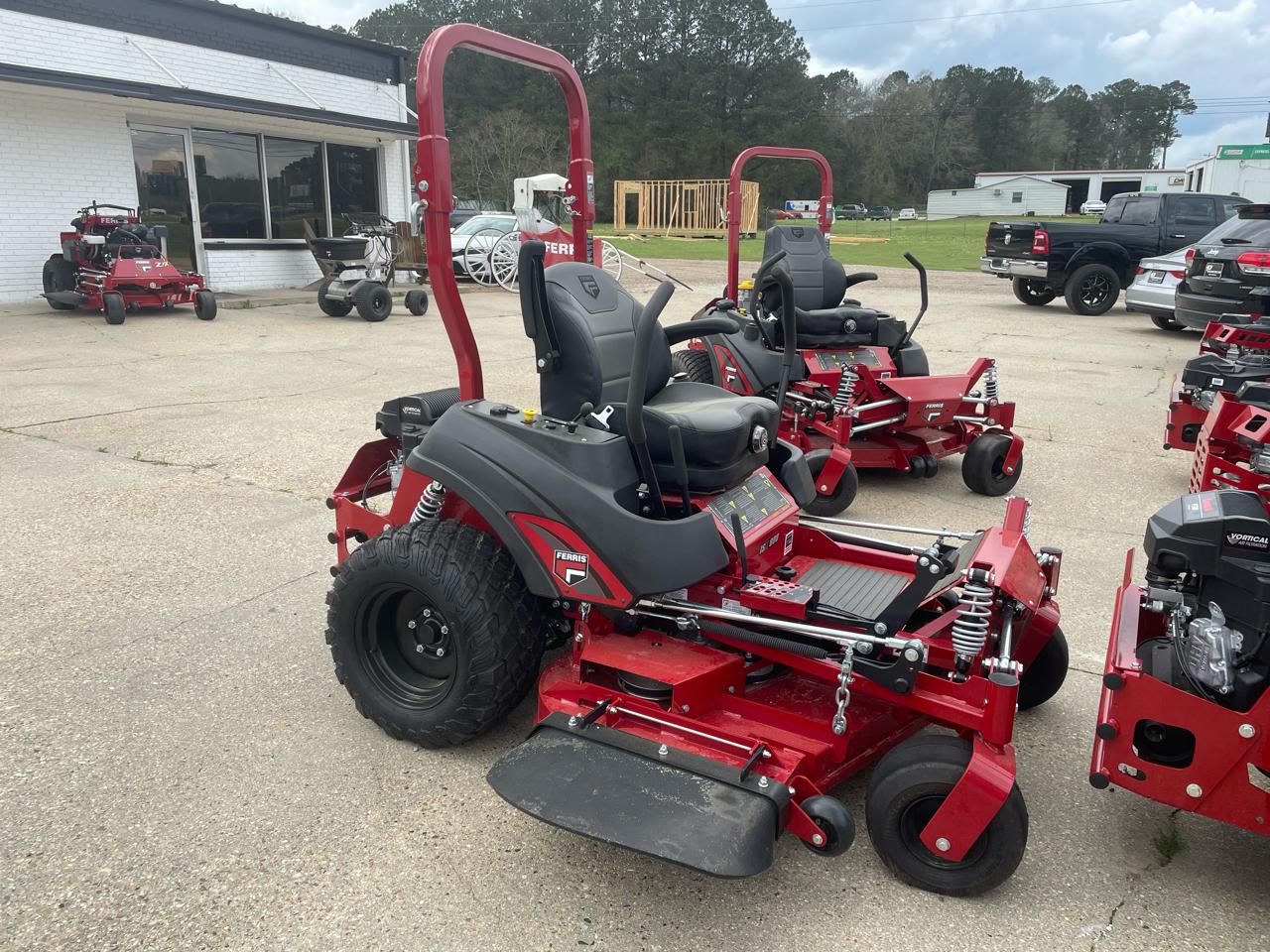 Ferris Mowers Zero Turn  2026
