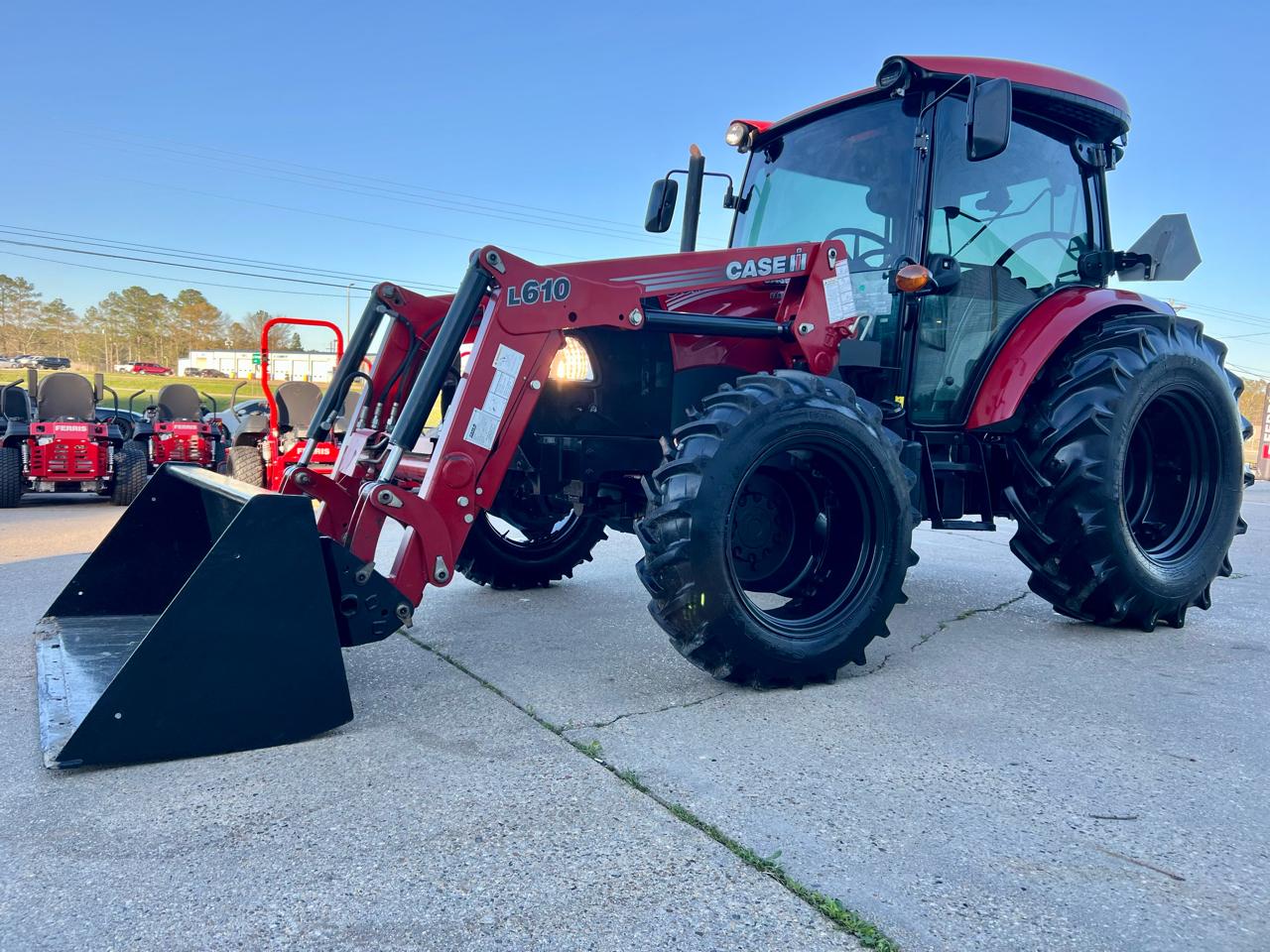 Case IH Farmall  2020